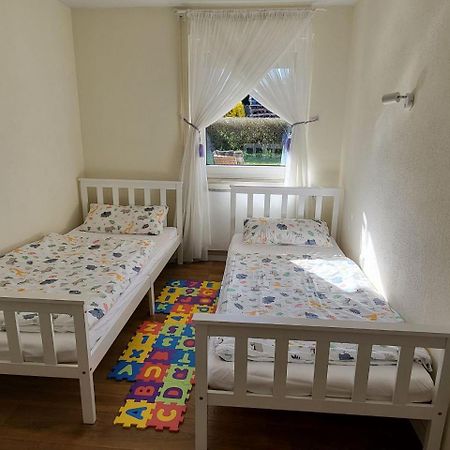 Ferienwohnung Naehe Legoland Mit Grossem Garten Und Terrasse Sontheim an der Brenz Екстериор снимка
