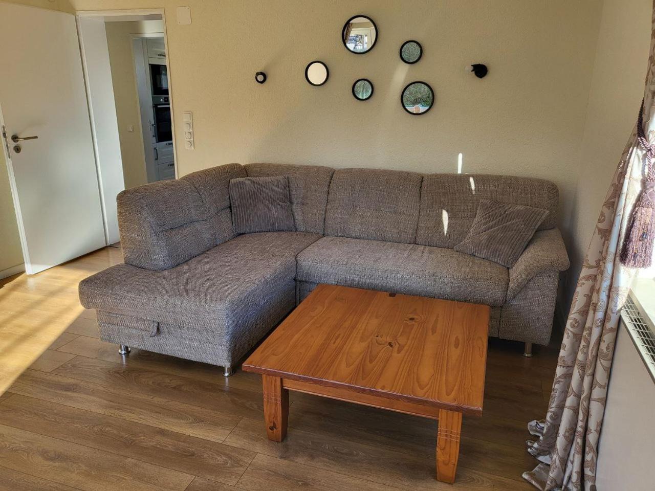 Ferienwohnung Naehe Legoland Mit Grossem Garten Und Terrasse Sontheim an der Brenz Екстериор снимка