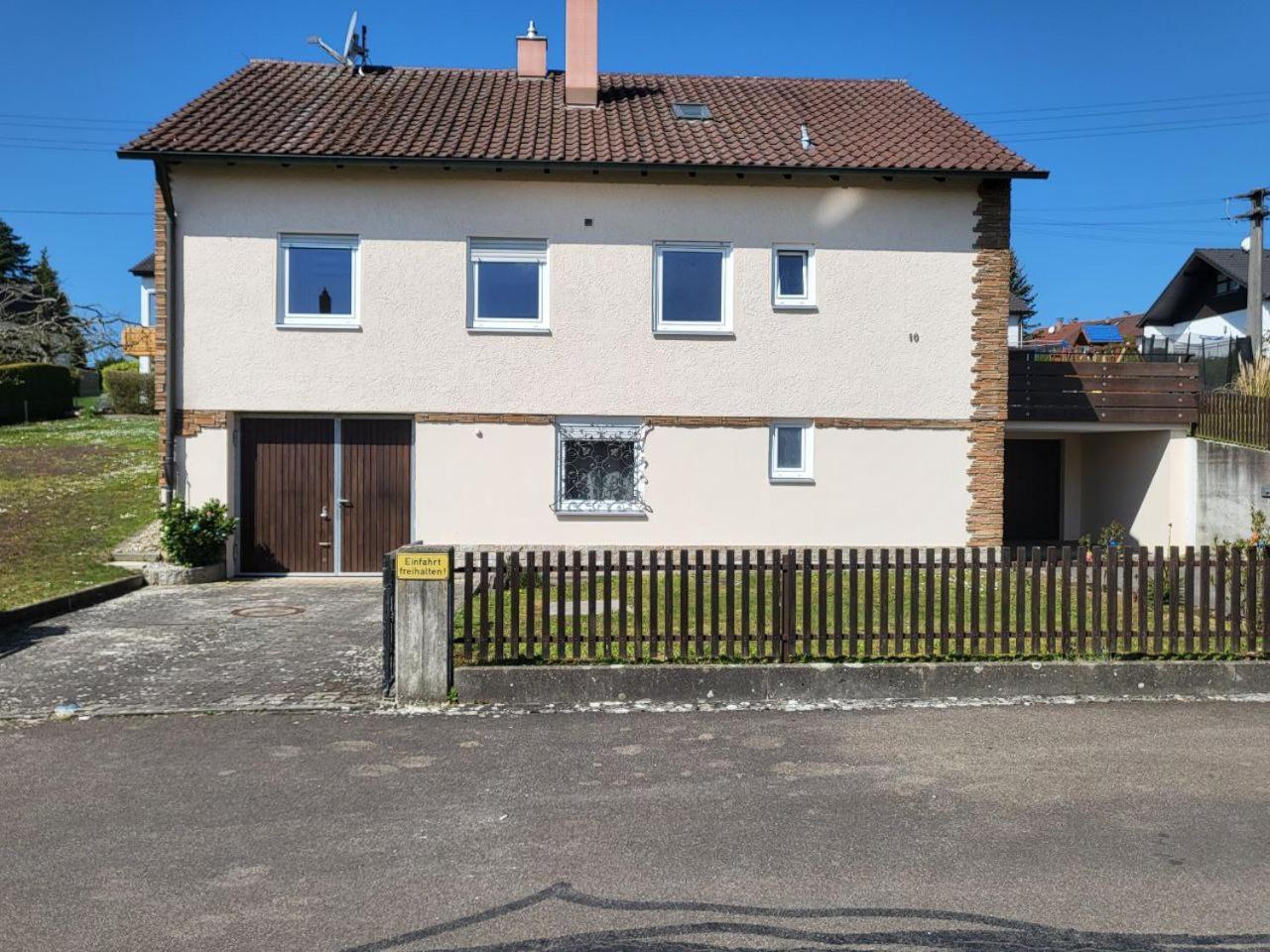 Ferienwohnung Naehe Legoland Mit Grossem Garten Und Terrasse Sontheim an der Brenz Екстериор снимка
